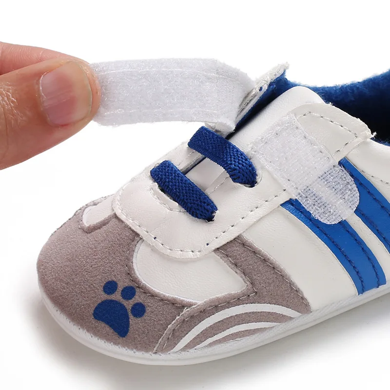 Весенне-осенняя Нескользящая двухцветная полосатая обувь с резиновой подошвой для маленьких мальчиков и девочек 0-1 лет