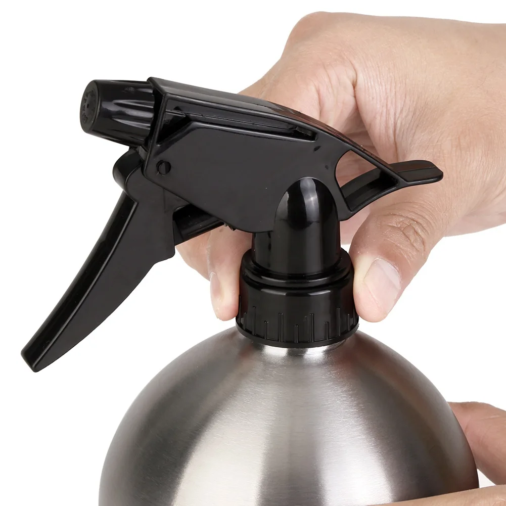 1pc 500ml Stainless steel watering can small spherical spray pot corrosion resistant