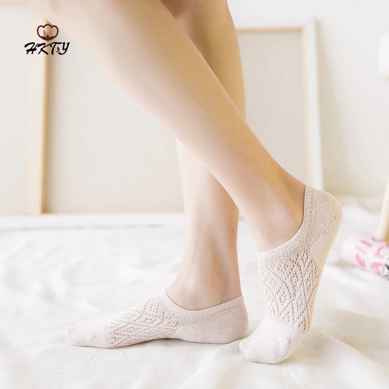 

2019 summer new mesh breathable invisible women's socks simple hollow socks female superior cotton high-end ladies boat socks