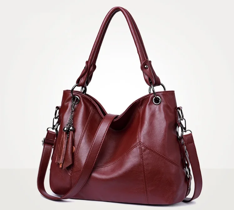 4679893674_830791076