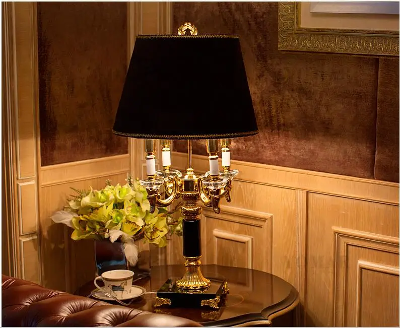 Высококачественная Роскошная модная Настольная лампа с черным кристаллом, прикроватная лампа для спальни, настольная лампа, Современная декоративная настольная лампа