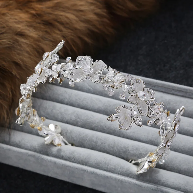 

handcrafted jewelry new bridal hairbands women ornaments bridal tiara rhinestone silver hair accessories Wedding Accessories