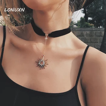 

9.5*3.5cm Choker Black Velvet Necklace Chain simple short necklace female gold collar neck strap Hollow vintage bohemian sun