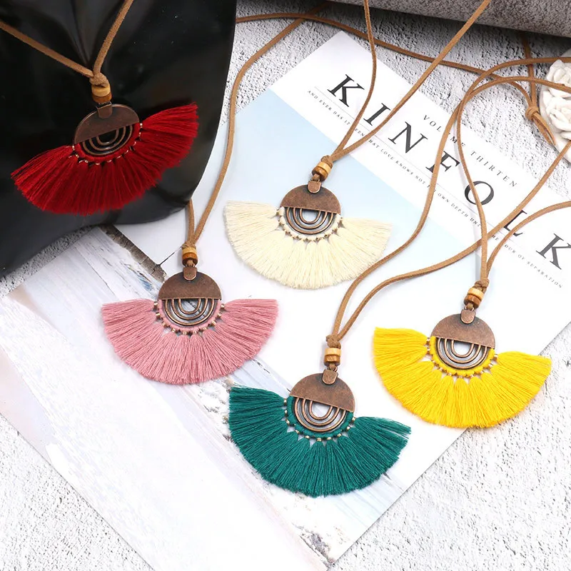 

New popular handmade fan shaped tassel necklace Statement Necklace Charm Jewellery Minimalist Jewelry Minimalist Women Jewellery
