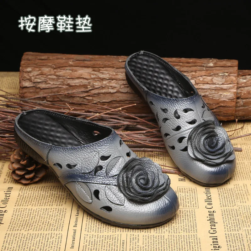 2019 Woman Head Cowhide Flower Women's Shoes Flat Bottom Hollow Woman Sandals