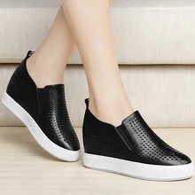 Новое поступление; популярные летние женские лоферы, увеличивающие рост; модная дышащая обувь из искусственной кожи с вырезами; обувь для досуга