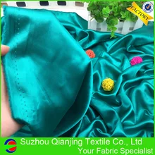 С фабрики блестящая Бирюзовая атласная ткань для украшения подкладки Косплей