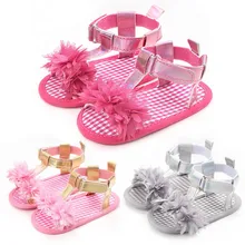 Rorychen/сандалии с цветочным рисунком для новорожденных девочек; нескользящая обувь на мягкой подошве для новорожденных; Летняя детская обувь; меховые шлепанцы; ; L5