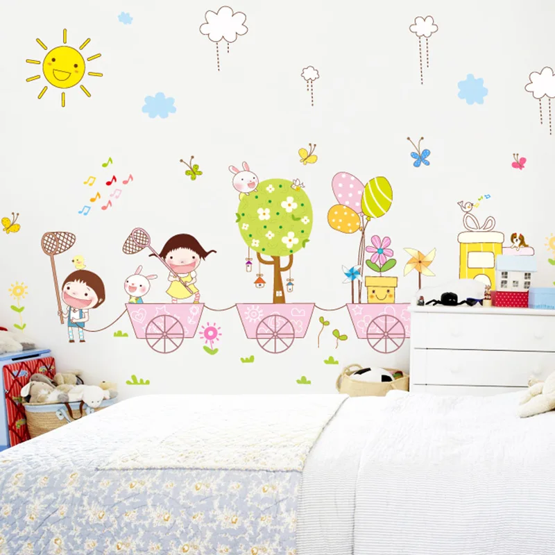 

Happy Childhood Wall Decal Sticker Home/Store Decor DIY Removable Art Vinyl Mural For Kids Room/kindergarten/Living Room QTB336