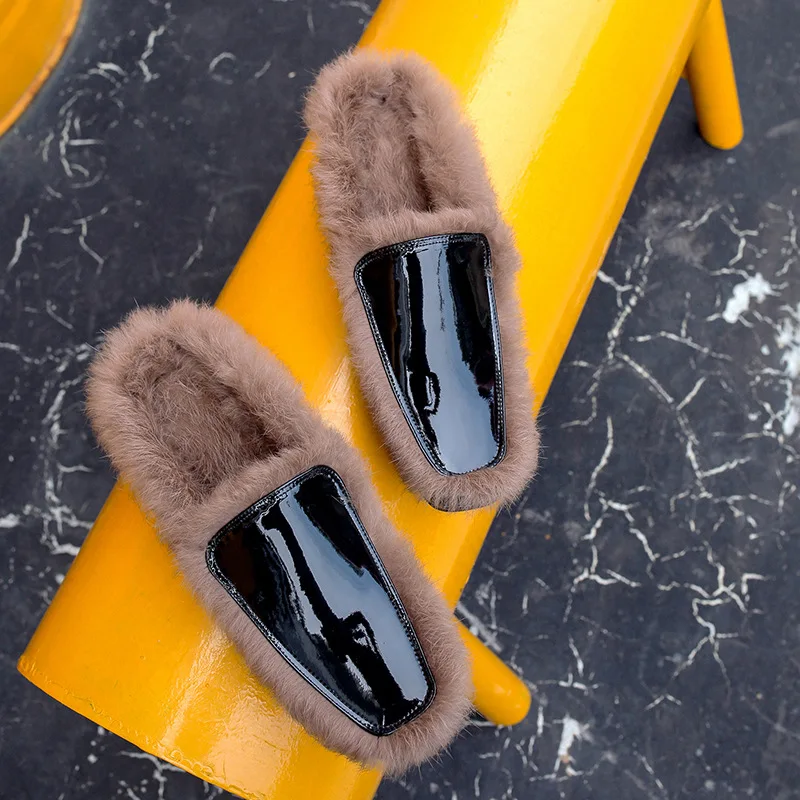 Stylesowner Super Warm Lazy Slipper Shoe Rabbit Fur Squared Toe Patent Leather Outdoor Slides Chic Flat Mules