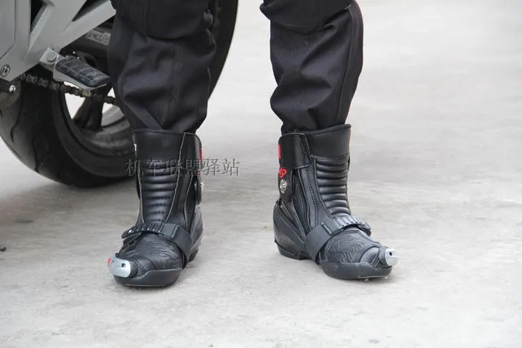 Новые мужские мотоциклетные ботинки для верховой езды, гоночные мото ботинки, мотоциклетные ботинки, кроссовки для бега, черные, Размер 40-45