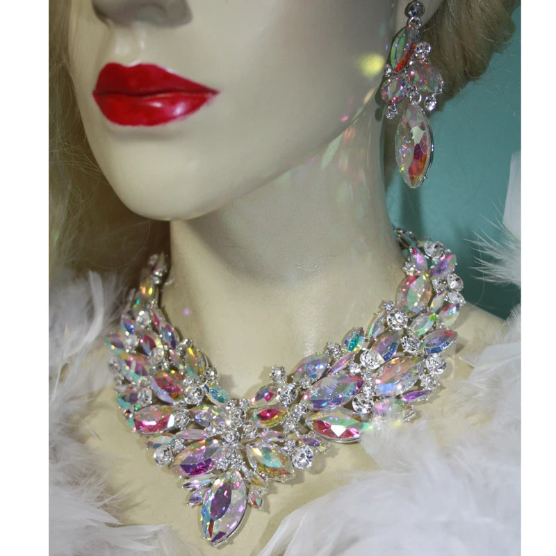 Gorgeous Bridal Jewelry Sets AB color marquise Crystal Necklace Earring Women Brides Party earrings sets Jewelry Accessories Gorgeous Bridal Jewelry Sets AB color marquise Crystal Necklace Earring Women Brides Party earrings sets Jewelry Accessories