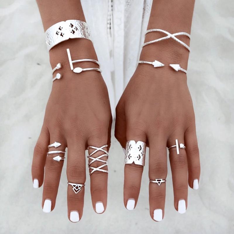 

Shellhard 8pcs Vintage Jewelry Bohemian Knuckle Ring Boho Geometric Silver Color Ring Set for Woman Man Rings Set