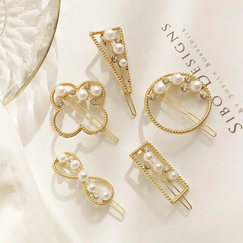 

Women Geometric Circle Triangle Punk Hollow Barrettes Pearl Hair Clip Hair Accessories Sweet Gold Flower Clamps