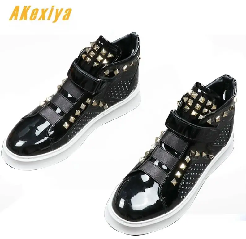 

Men street Fashion Punk hip-hop rivets high tops Loafers Casual Flats Shoes 2019 Male Dress Wedding Prom shoes