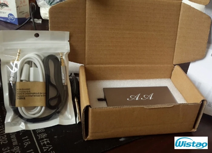 HIFI Headphone Amplifier Portable Ultra Class A Class AA OPA2604 plus LM4562 320Mw 16 300ohms Li Battery Ultra thin Body Audio
