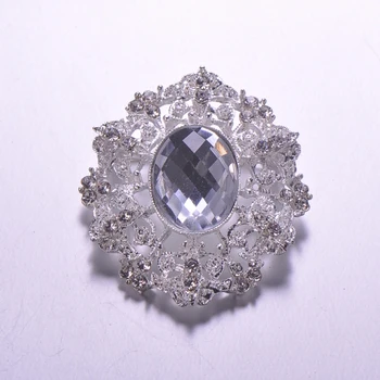 

(M0564) 100pcs/lot, 49mmx56mm, rhinestone metal bouquet brooch with pin ,silver plating ,clear acrylic beads in middle