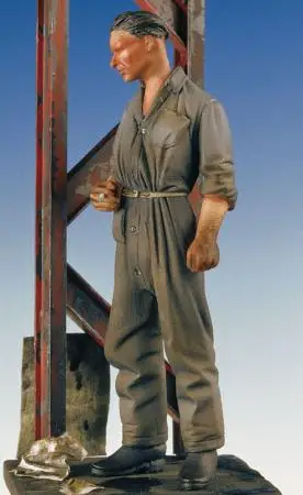

Pre order goods-CP 35002 1/35 World War II German Mechanic