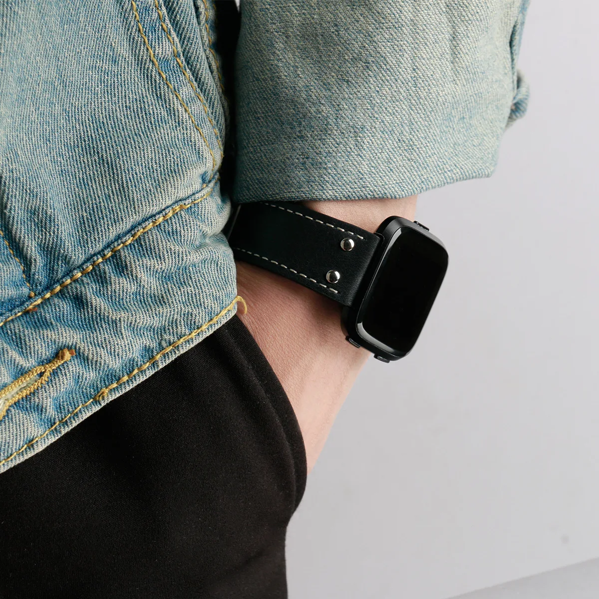 Essidi полностью зернистая кожа ремешок для часов петля для Fitbit Versa Замена офисного браслета