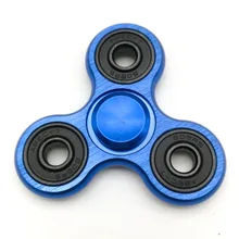 Топ Спиннер от стресса облегчение игрушка для детей Подарки палец Спиннер ручной три Спиннер металлический Спиннер
