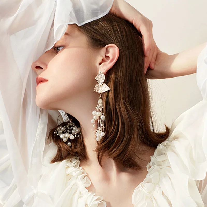 

CWEEL Long Drop Earrings For Women Metal Fringe Earings Imitation Pearl Wedding Charm Ethnic Boho Earring Fashion Jewelry