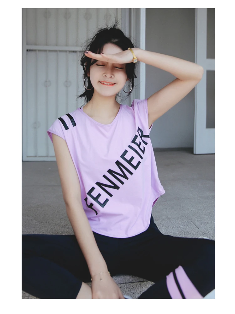 8 (17)