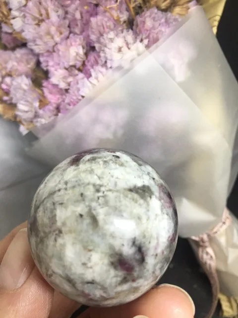 Cheap 90grams  of  natural and beautiful  wood  fossil  balls Cheap 90grams  of  natural and beautiful  wood  fossil  balls