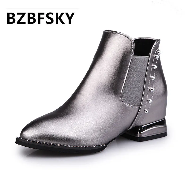 

Martin boots new fund 2017 autumn winters Europe and the female boots pointed rivet elastic short boots shoes thick with trend