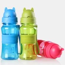 Hight Calidad entrega Al Azar Space Taza A Prueba de Fugas botella de Spray Botella de Agua Del Deporte De Ciclismo Gimnasio de la escuela botella de bebida