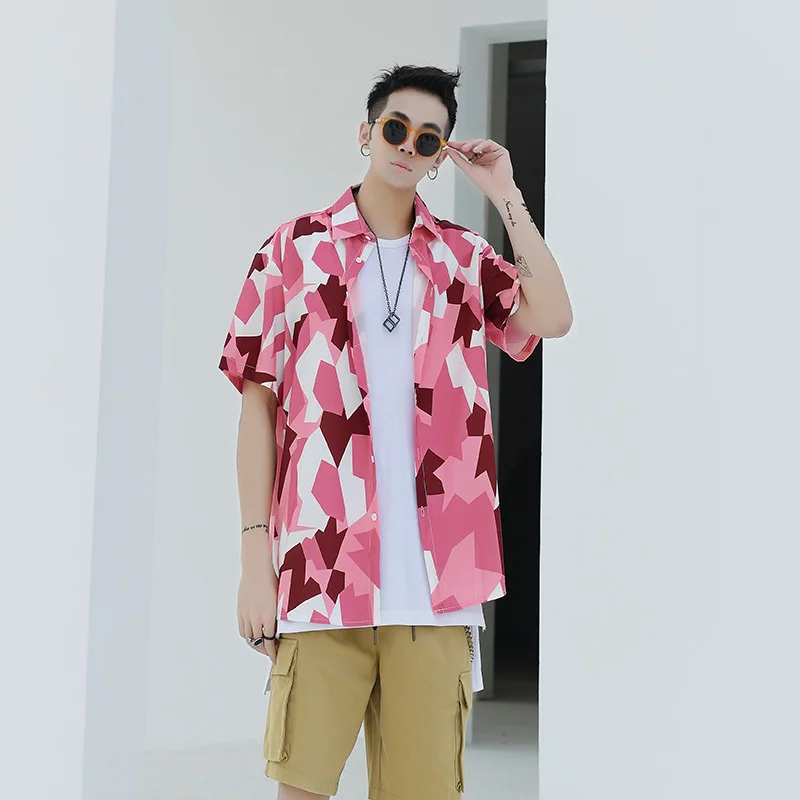 

2019 Summer Korean Men Casual Loose Geometric Block Spelling Color Clothes Turn-down Collar Short Sleeve Brand Shirt Homme M-2XL