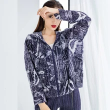 Changpleat Осенняя Женская куртка с капюшоном пальто Miyak плиссе с принтом верхняя одежда с длинными рукавами основы пальто плюс Размеры моды прилив