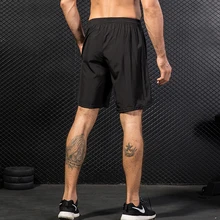Новые модные мужские тренажерные залы для фитнеса Повседневные Дышащие Спортивные шорты быстросохнущие свободные пляжные шорты