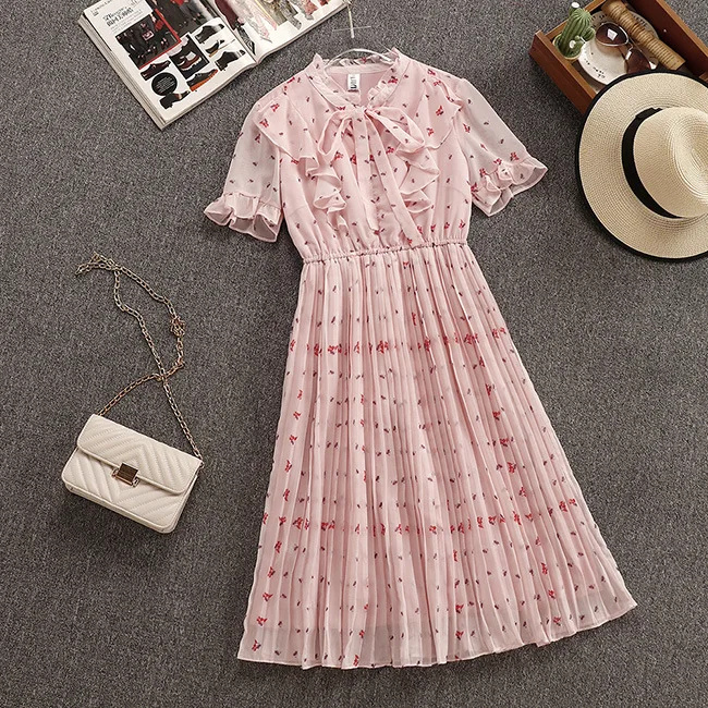 

2019 new summer slim slimming mid-length pleated floral chiffon dress