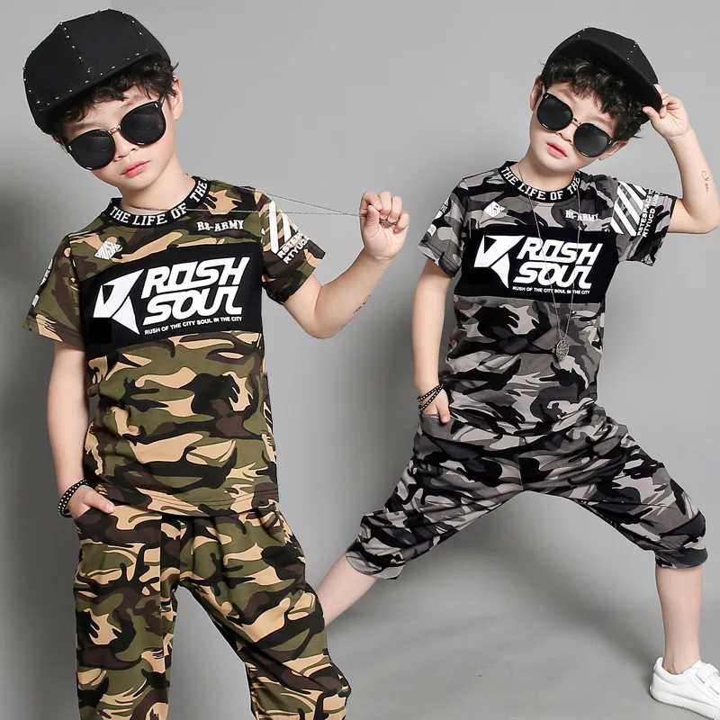 

Boys summer suit 2019 new cotton short-sleeved round neck printed letters fit camouflage boy cool suit
