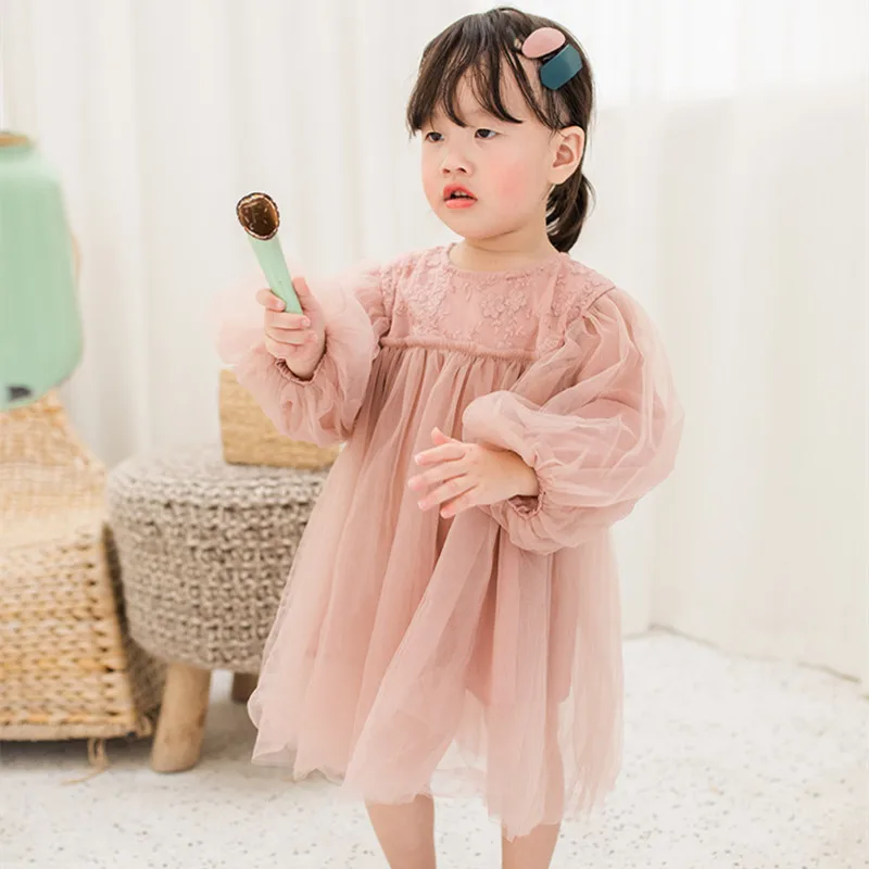 

Fashion 2019 Spring Cute Baby Dresses for Girls Birthday Bebes Long Puff sleeves Lace Princess Dress For Girl Ball Gown 1-5Years