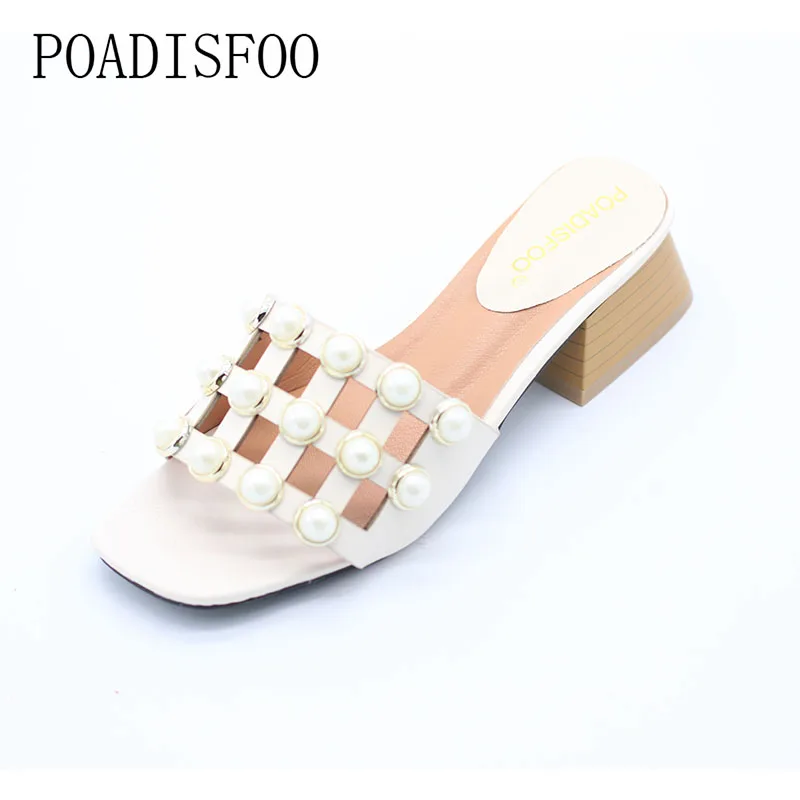 

POADISFOO 2017 cool slippers female thick with the ladies fashion wear with pearl rivets with the word drag sandals.DFGD-B3