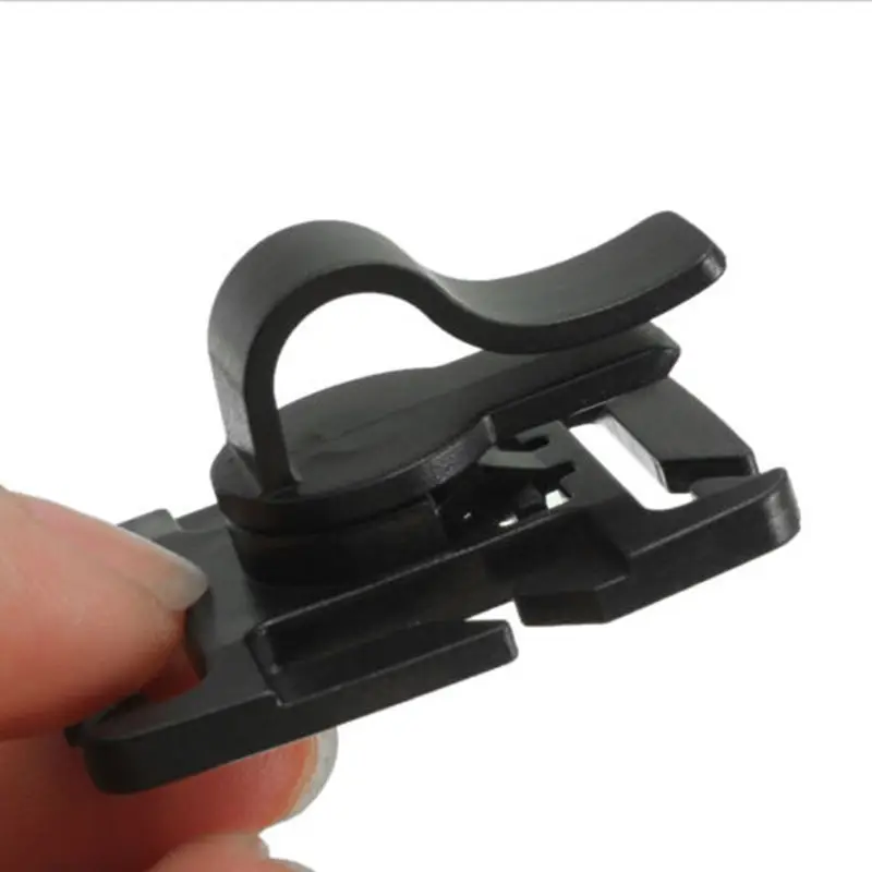 

Drinking Tube Clip Rotatable Molle Hydration Bladder Drinking Straw Tube Trap Hose Webbing Clip for Water Pack Bag