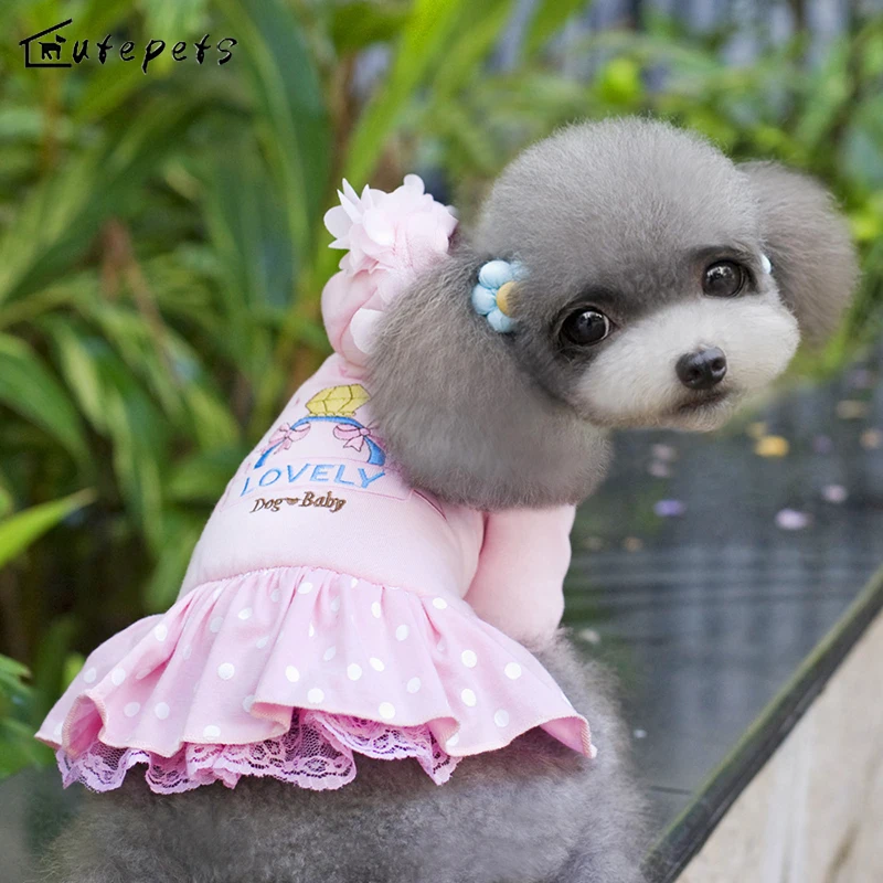 Factory price Dog Hoodies Female Puppy Clothes Lovely Embroidery Nylon