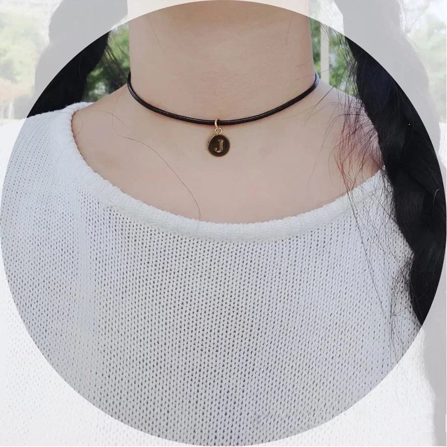 

New 26 Letters Initial Leather Choker Necklace Women Collar Short Clavicle Chain Gold color Pendant Nameplate PU Neckband Gift