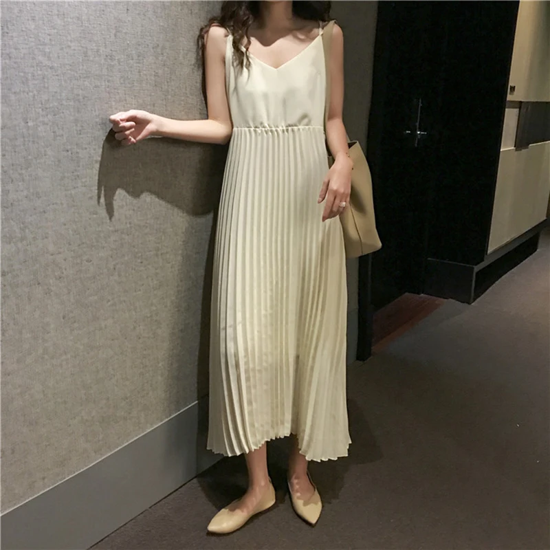

Apricot Backless Chiffon Elegant Dress Pleated Korean V Neck Sexy Basic Spaghetti Strap Dress Women Harajuku Long Ladies Dresses