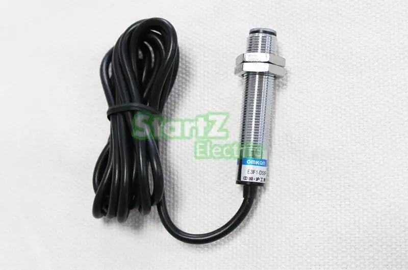 

1pcs Diffuse reflection Type photoelectric switch sensor E3F1-DS5B2 NPN NC diameter 12mm distance 5cm Transducer DC6-36V