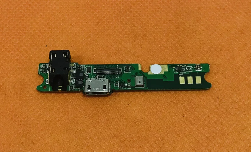 Б/у оригинальная зарядная Плата USB для ELEPHONE Soldier Helio X25 MTK6797T Deca Core 5 &quot2 K экран