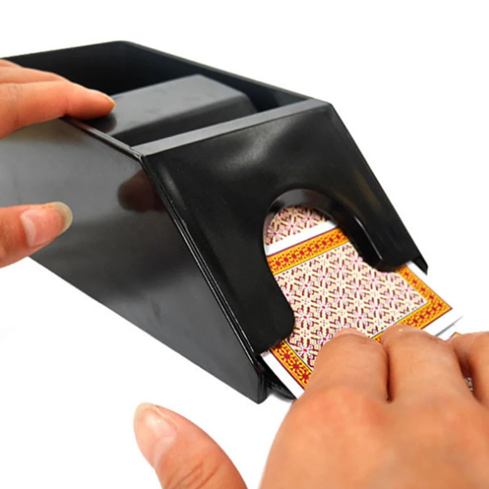 Игральные карты раздача легкая обувь Прочное прозрачное черный пластиковая игральная карта дилер Вмещает 1-6 колод