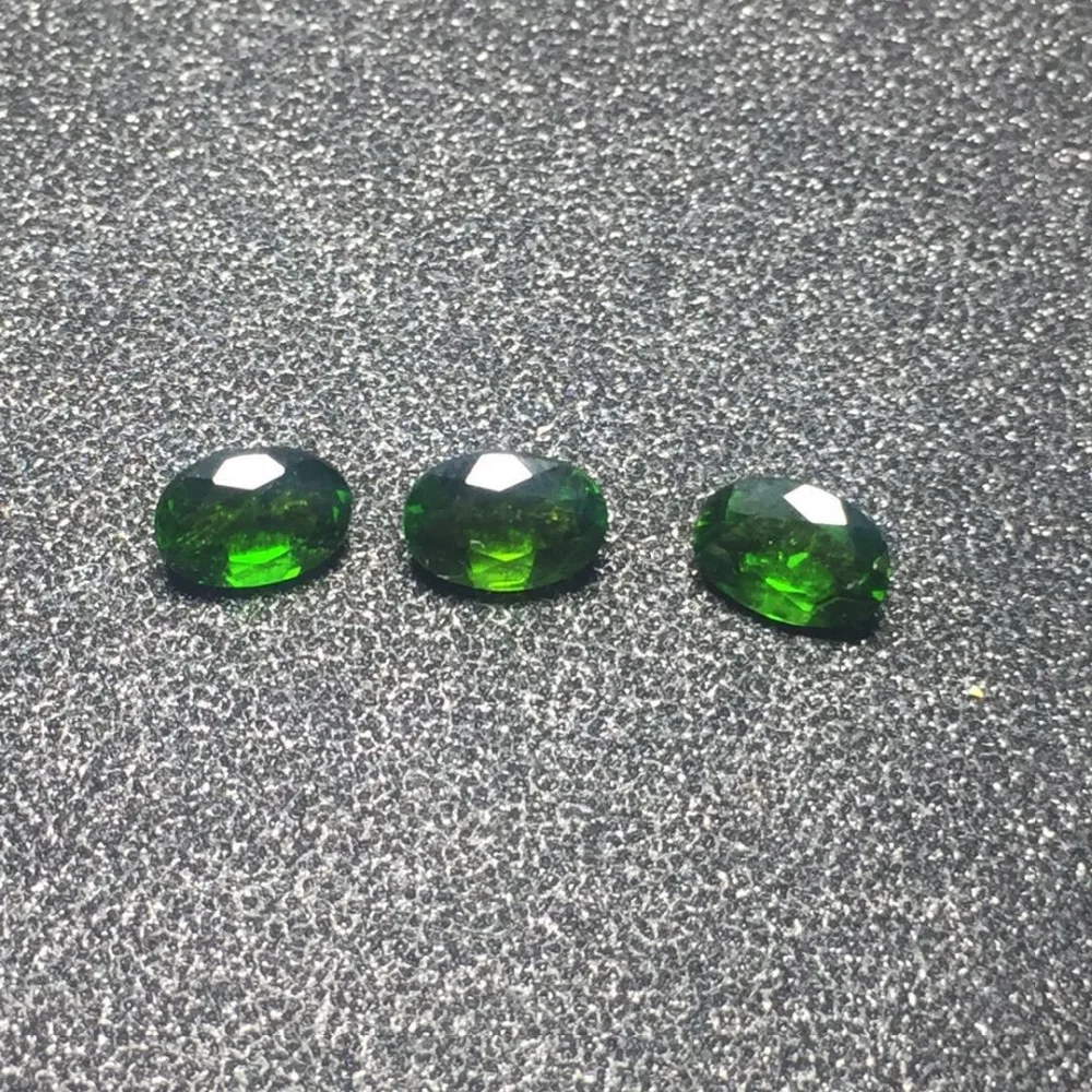 100% real natural diopside gemstone VVS grade 4mm * 6 mm * 3mm diopside loose gemstone 100% real natural diopside gemstone VVS grade 4mm * 6 mm * 3mm diopside loose gemstone