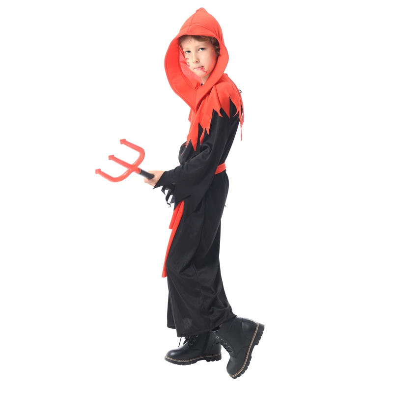 costume