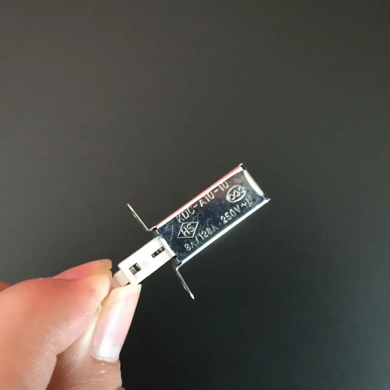 5 шт./лот кнопочный Мощность переключатель 2pin 8A/128A 250V TV-5 самоблокирующийся |