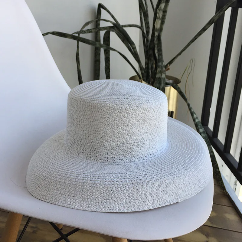 bell-shaped big brim hat vintage Audrey Hepburn straw hat sunken