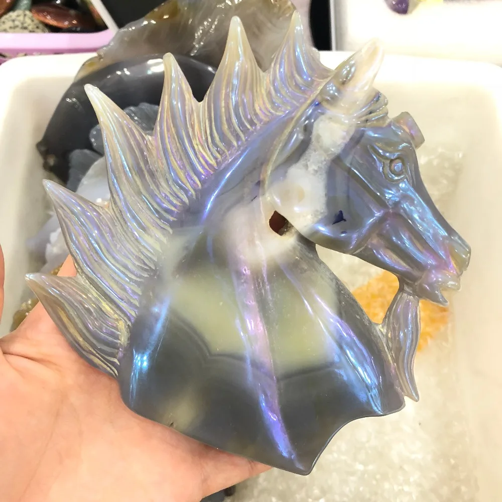

Natural agate hand carved shell colored unicorn for decoration and collection
