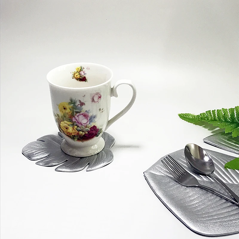 PVC المطبخ تحديد الموقع يترك الطعام حصيرة منصات القرص عاء سادة الوقايات طاولة مقاومة للمياه لوحة ديكور القماش سادة زلة مقاومة سادة