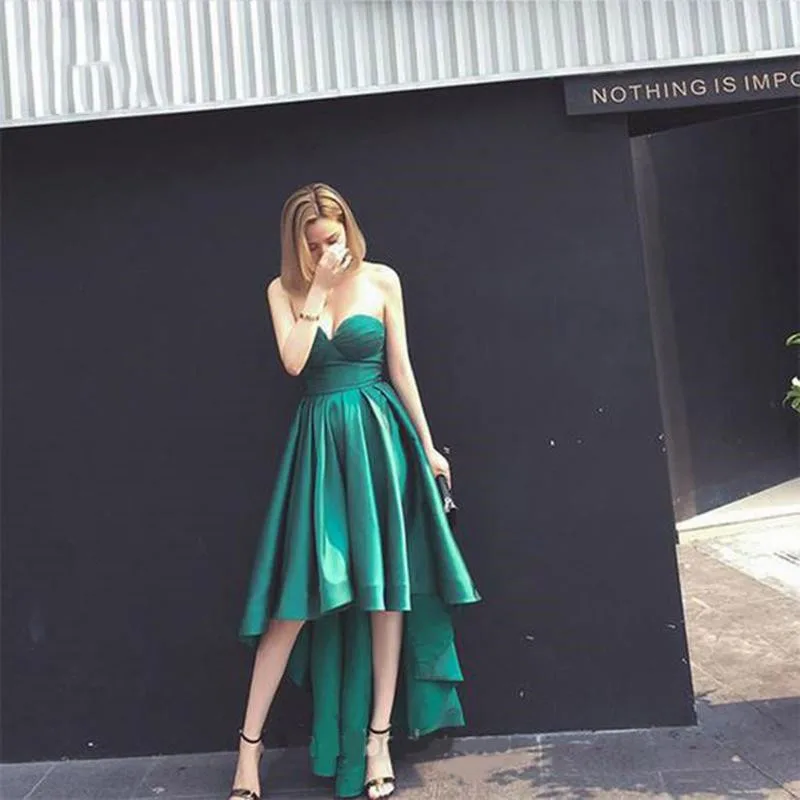 

Verngo Green Satin Vintage Evening Dress High-Low Simple Evening Dress 2019 Abiti Da Cerimonia Da Sera